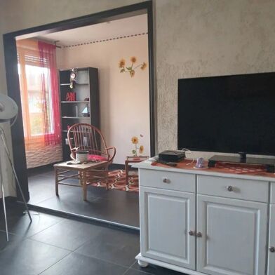Appartement 3 pièces 950 €