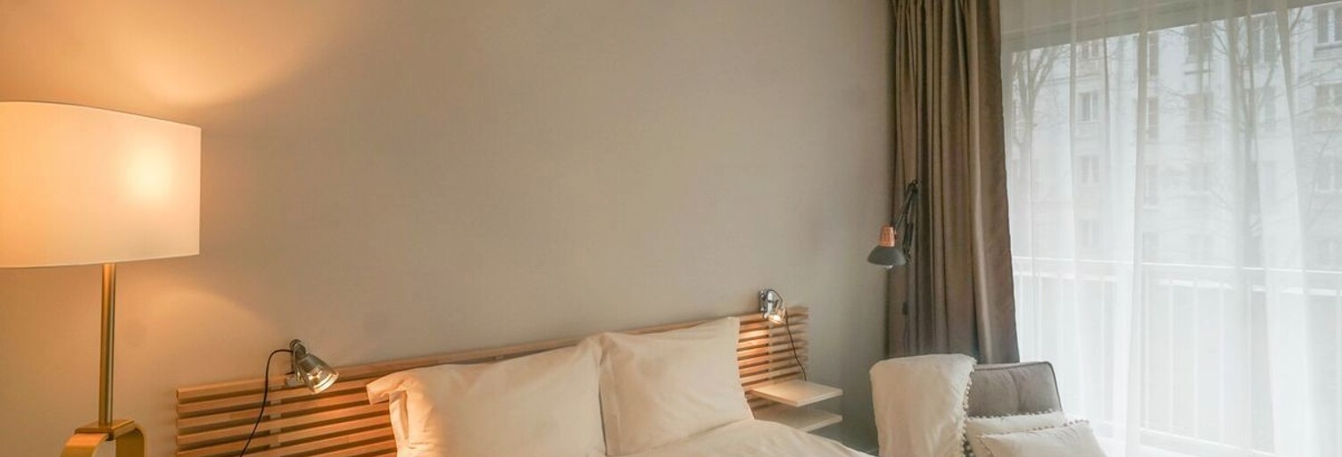 Appartement 1 Pièce 30 m² à louer à Paris 15 (75015)