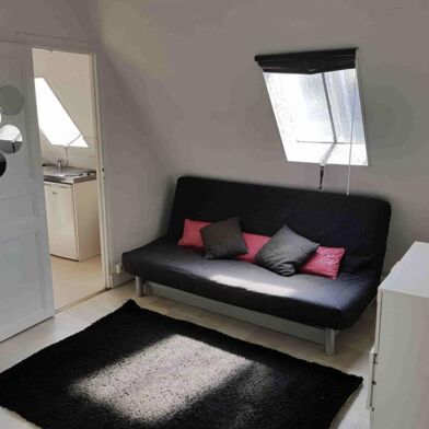 Appartement 1 pièces 700 €