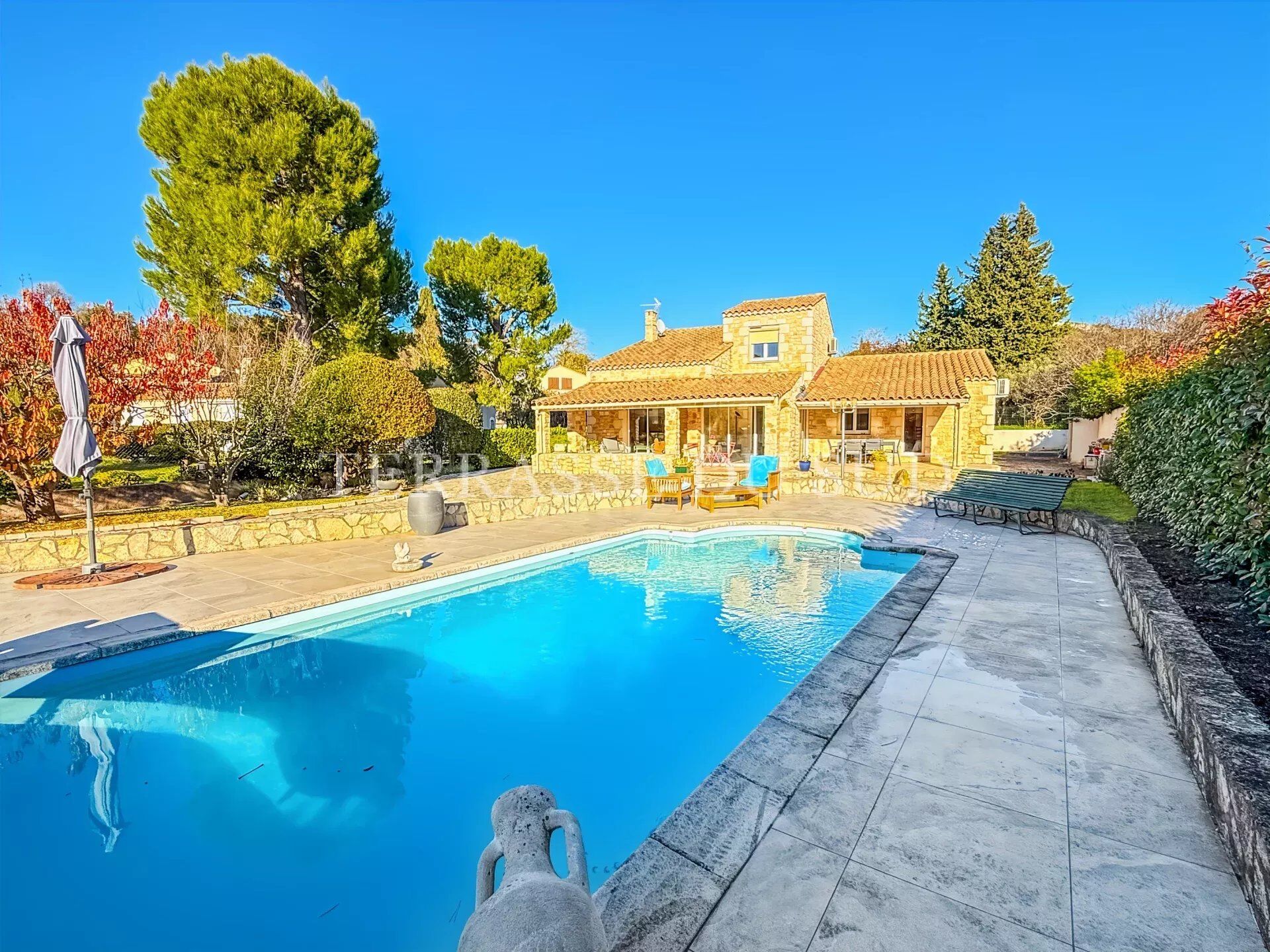 Villa / Maison  T6 à vendre Allauch 13190