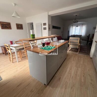 Maison 3 pièces 1100 €