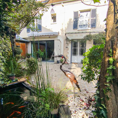Maison 10 pièces 349000 €