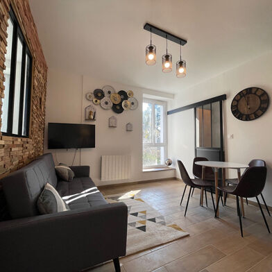 Appartement 2 pièces 570 €