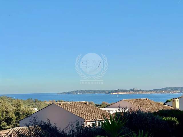 Appartement à Grimaud — photo du bien