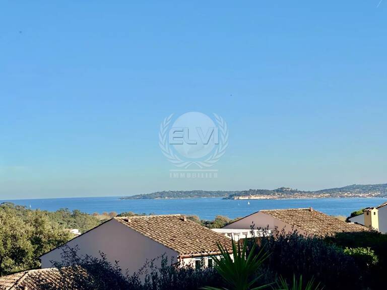 Appartement à Grimaud — photo 1