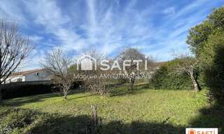 Terrain  1382 m² à vendre à Châteaubernard (16100)