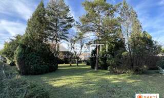 Terrain  1382 m² à vendre à Châteaubernard (16100)