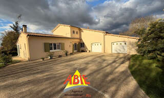 Maison 7 Pièces 155 m² à vendre à Benet (85490)