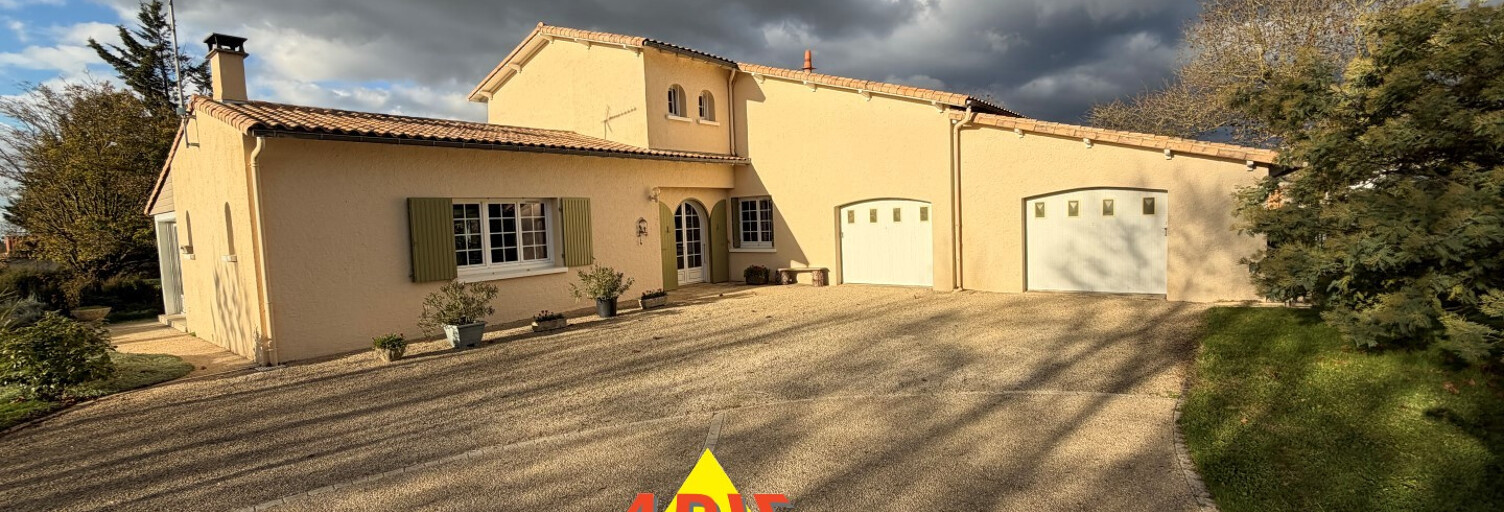 Maison 7 Pièces 155 m² à vendre à Benet (85490)