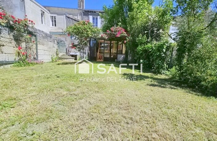 Maison de Maîtres de 198 m² - 4 chambres. — photo 2