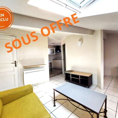 Immeuble  87500 €