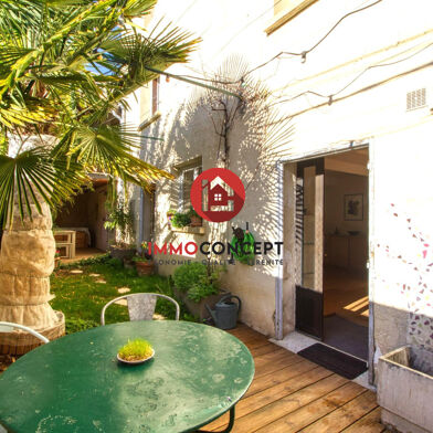 Maison 7 pièces 349000 €