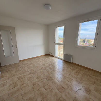Appartement 1 pièces 400 €