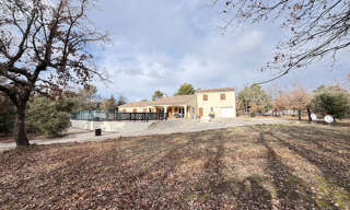 Maison 8 Pièces 171 m² à vendre à Régusse (83630)