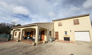 Maison 8 Pièces 171 m² à vendre à Régusse (83630)