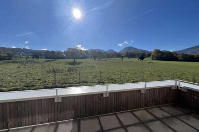 Appartement  360000 €