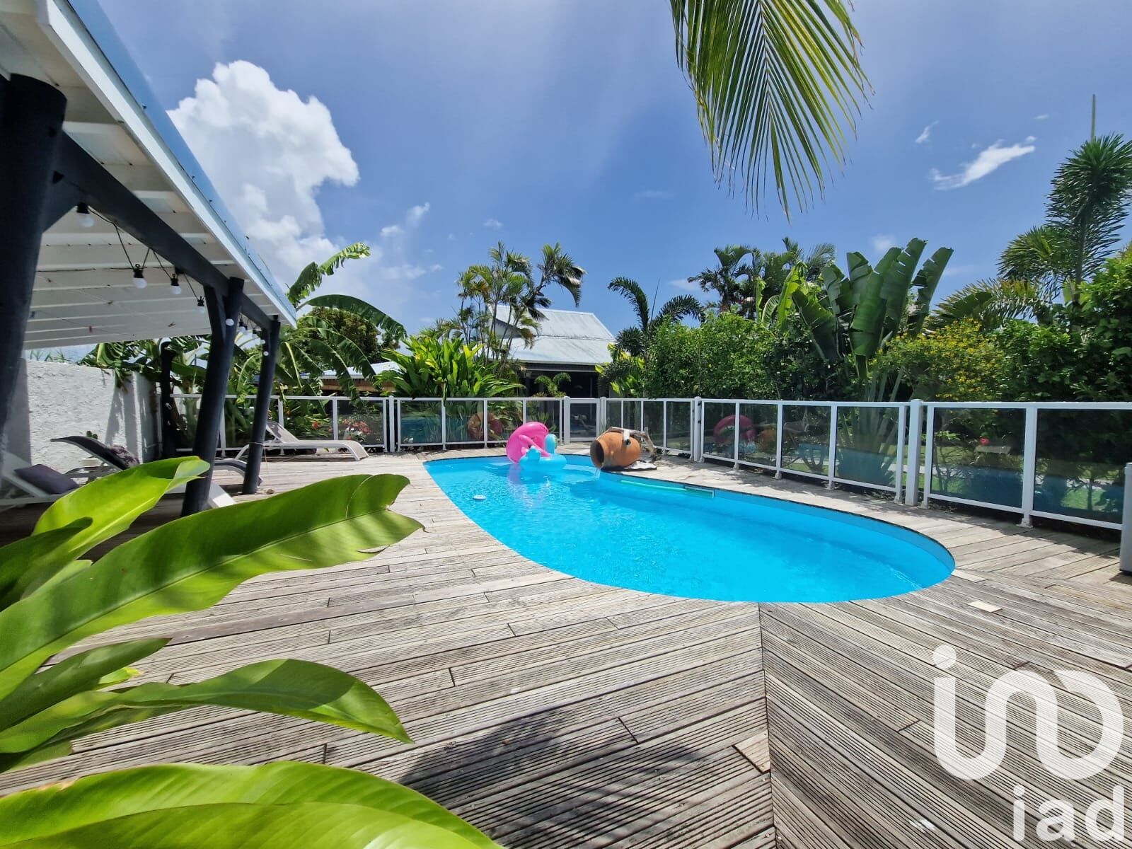 Ste-Anne - 135m² - 6p. - 4ch.