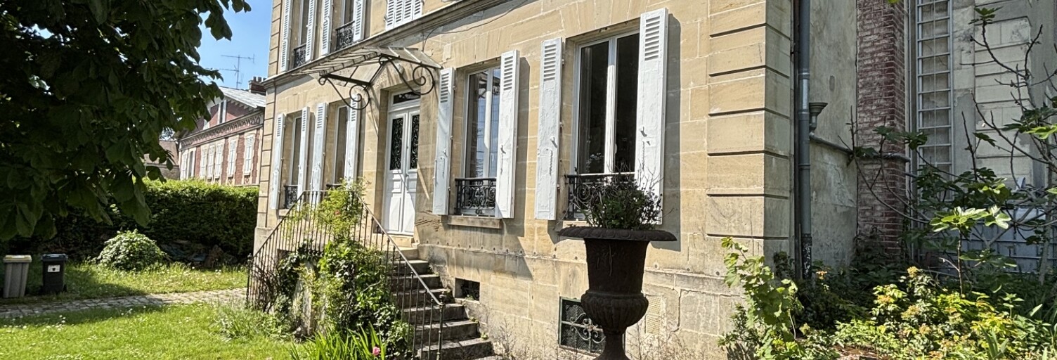 Maison 10 Pièces 340 m² à vendre à Saint-Leu-d'Esserent (60340)