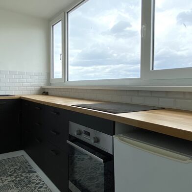 Appartement 4 pièces 250000 €