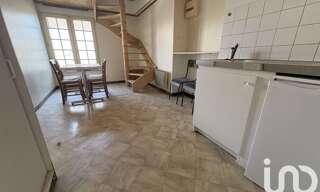 Immeuble  75 m² à vendre à Parthenay (79200)