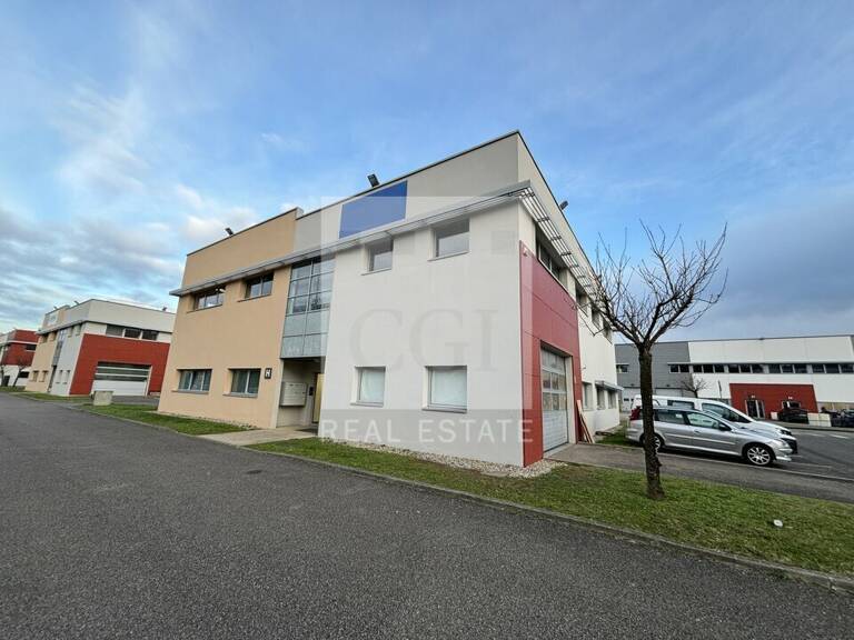 BUREAUX à LOUER — photo 1
