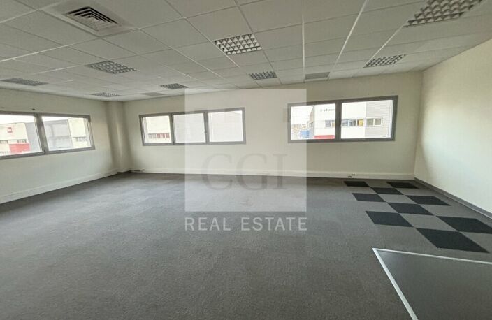 BUREAUX à LOUER — photo 4