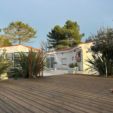 Maison 2 pièces 315000 €