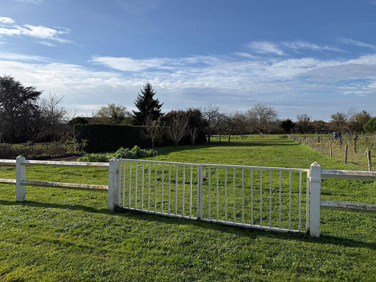 L'OPPORTUN - ASLONNES — photo 1