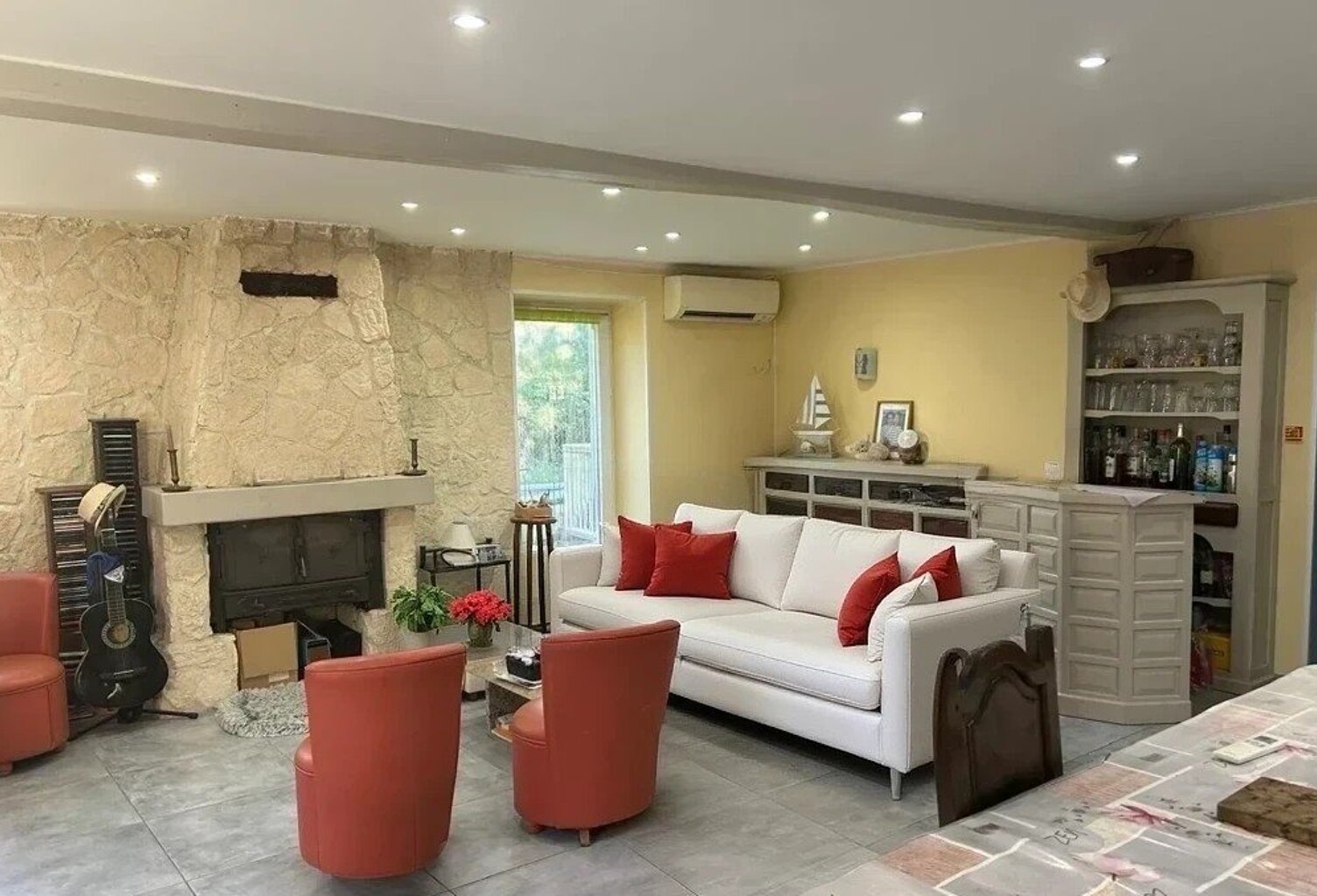 Maison — photo 1