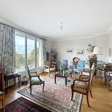 Appartement 4 pièces 375025 €