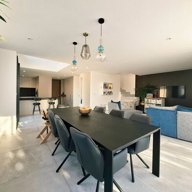 Maison 5 pièces 449000 €