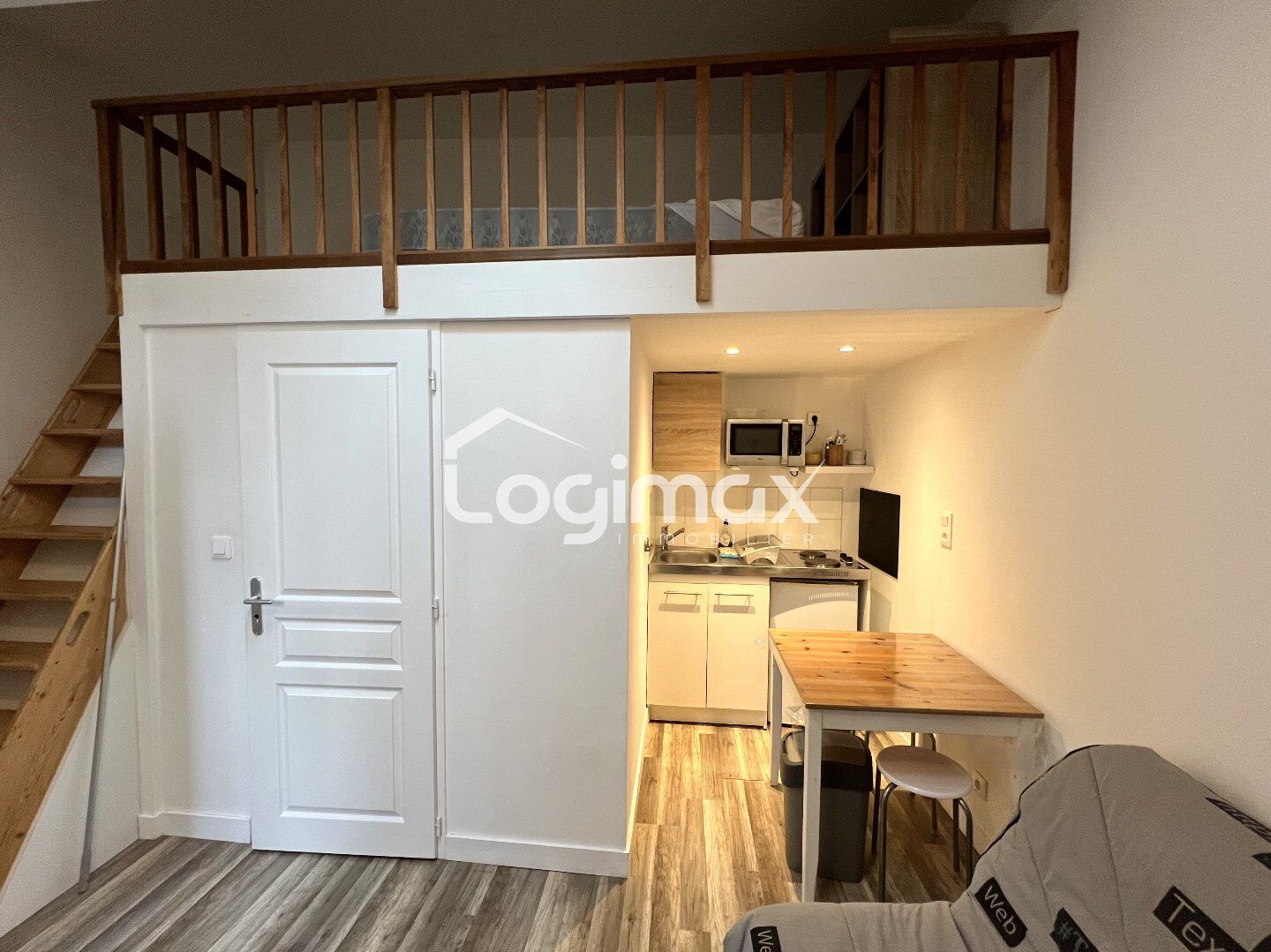 Appartement  T1 à louer Rochelle (La) 17000
