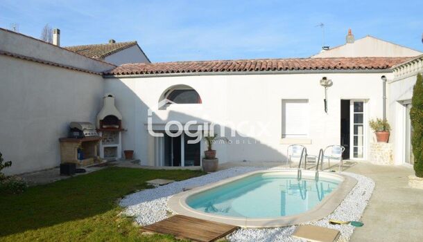 Villa / Maison 4 pièces  à louer Rochelle (La) 17000