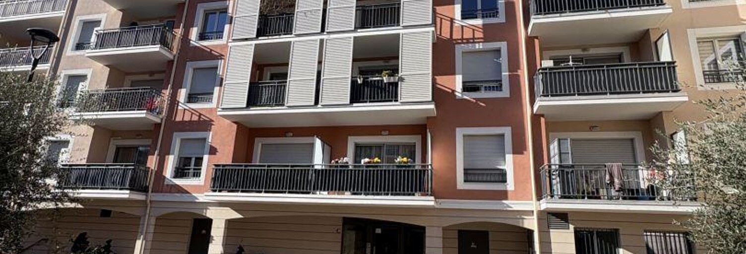 Appartement 2 Pièces 44 m² à louer à Saint-André-de-la-Roche (06730)