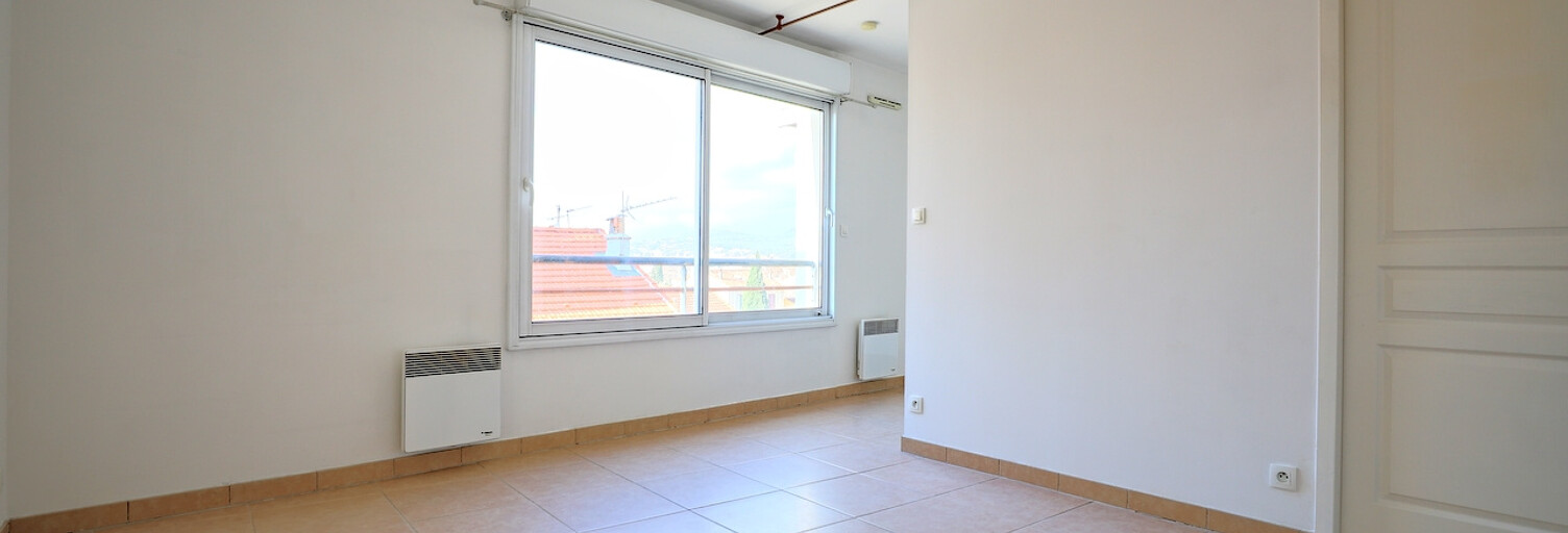 Appartement 1 Pièce 27 m² à vendre à Toulon (83200)