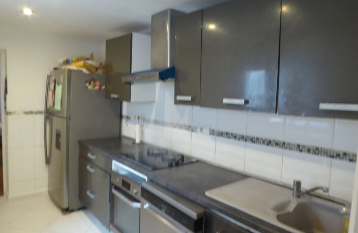 À Perpignan, maison 4 pièces de 82m2 secteur saint gauderique — photo 5