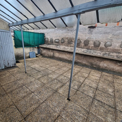 Appartement 5 pièces 820 €