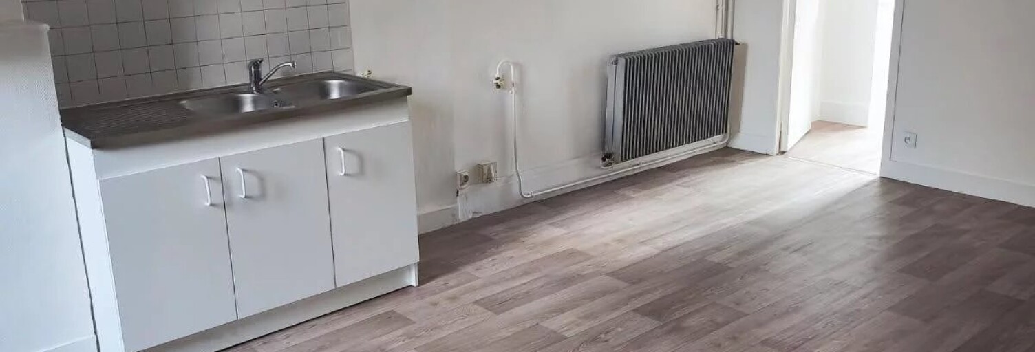Appartement  42 m² à louer à Vierzon (18100)