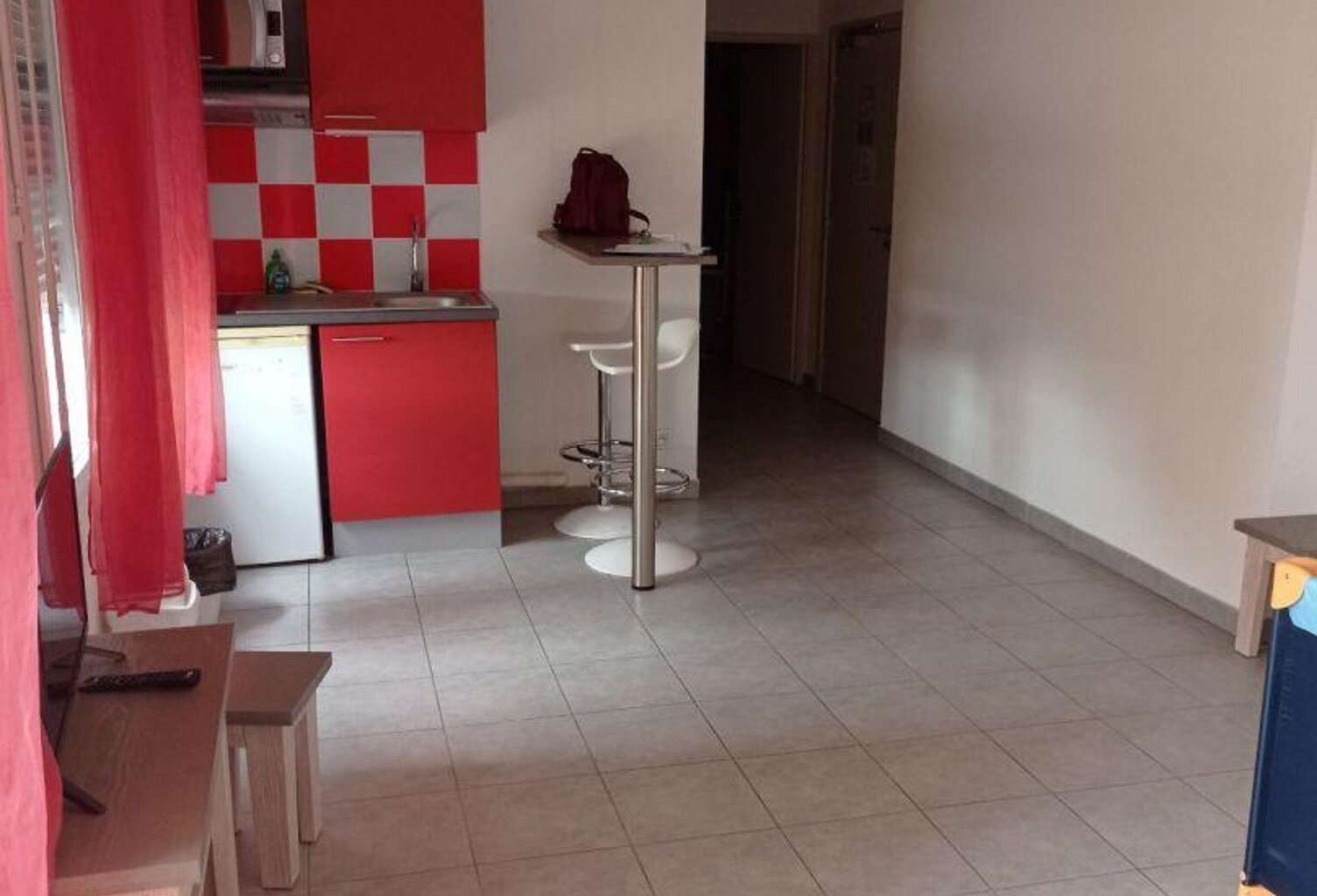 Vente Studio 1 pièce — photo 1