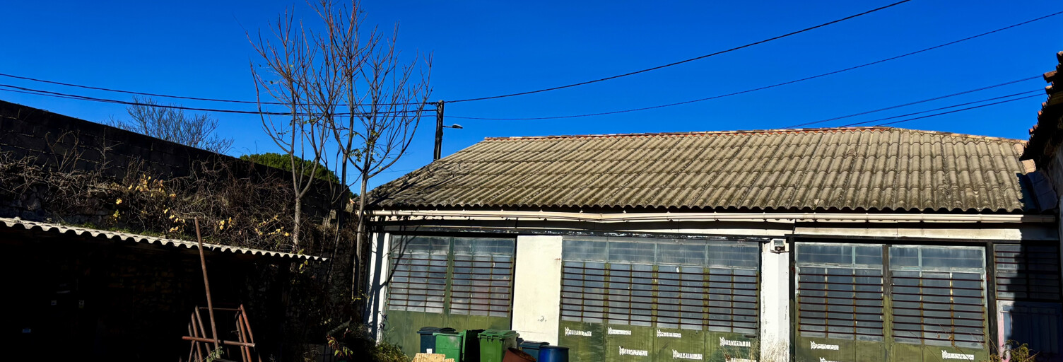 Divers  92 m² à vendre à Nîmes (30900)