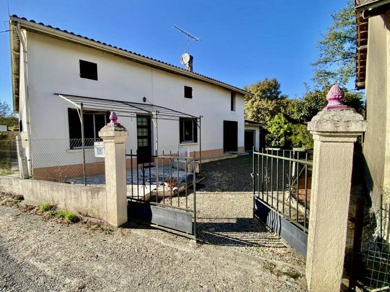 Maison 4 Pièces 111 m² à Nogaro (32) avec garage et jardin — photo 1
