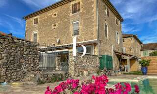 Maison 10 Pièces 246 m² à vendre à Salavas (07150)