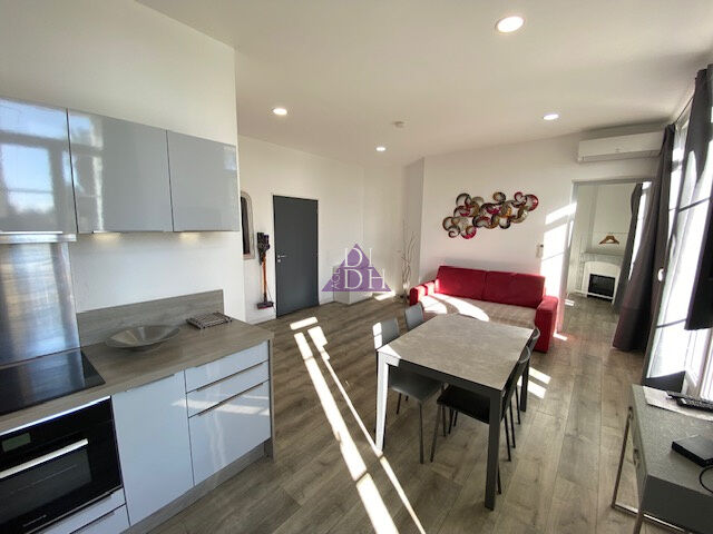 Appartement  T2 à louer Hyères 83400
