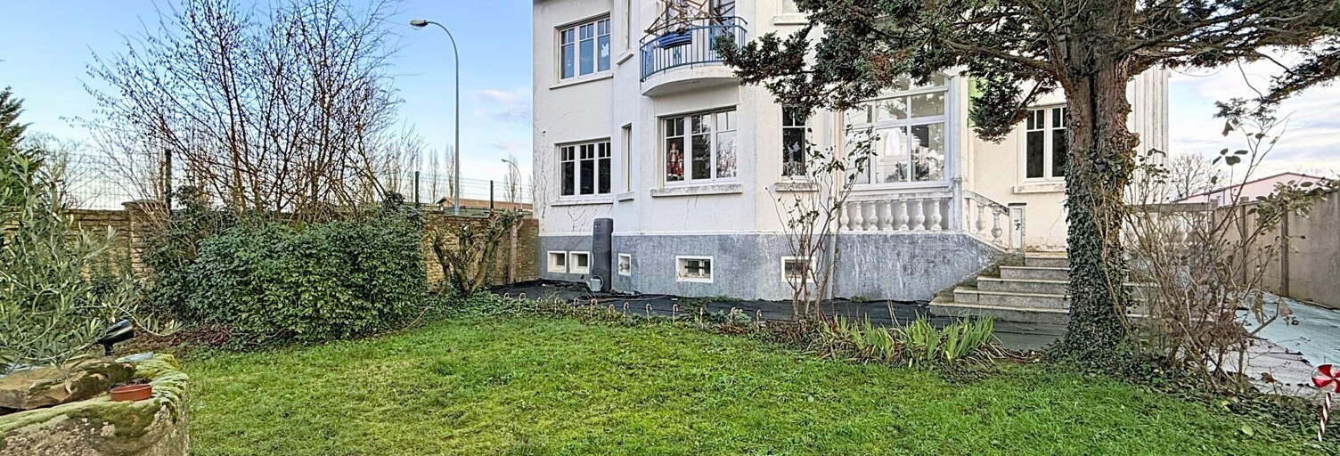 Maison 11 Pièces 244 m² à vendre à Dieuze (57260)