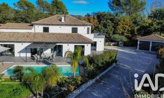 Maison 10 Pièces 285 m² à vendre à Roquebrune-sur-Argens (83520)