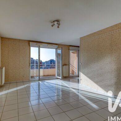 Appartement 4 pièces 225000 €