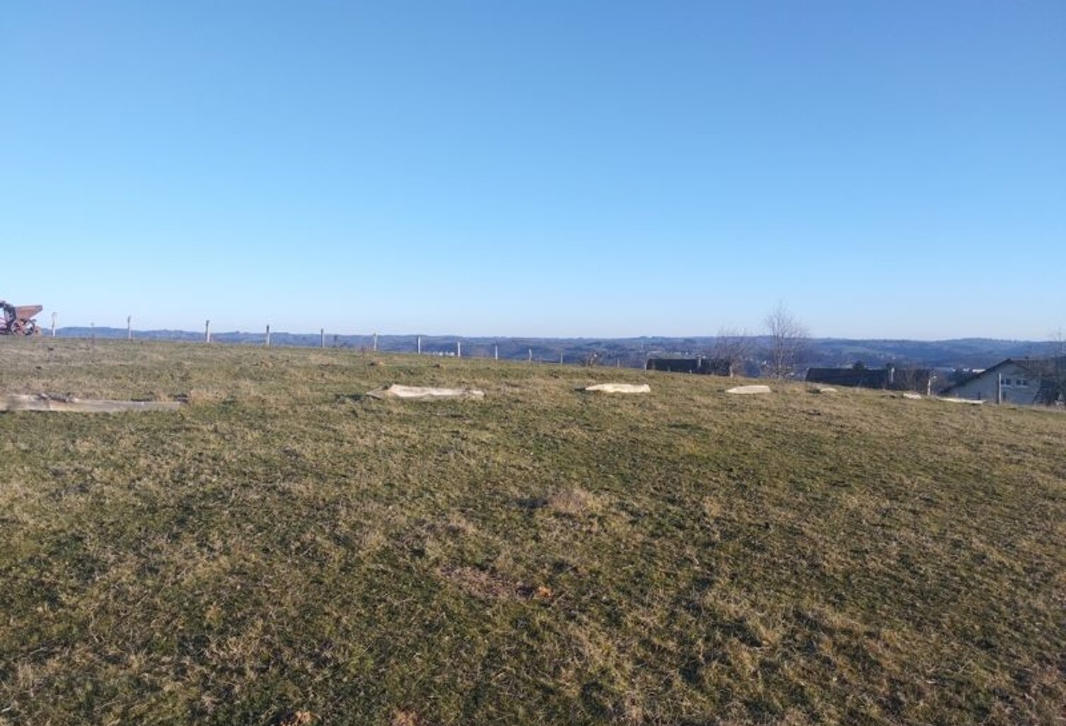 Terrain à bâtir de 0 pièces principales — photo 1