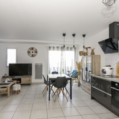 Maison 4 pièces 322995 €