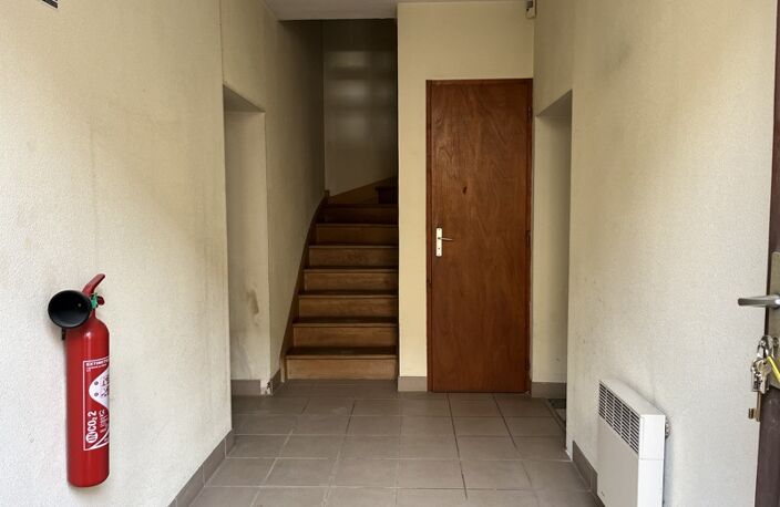 Vente immeuble   Thiviers (24800) — photo 3