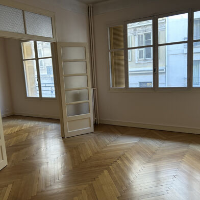 Appartement 4 pièces 1550 €